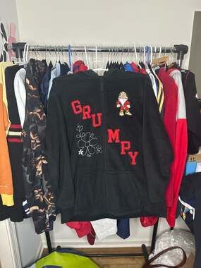 Disney Grumpy Hoodie Sz XL